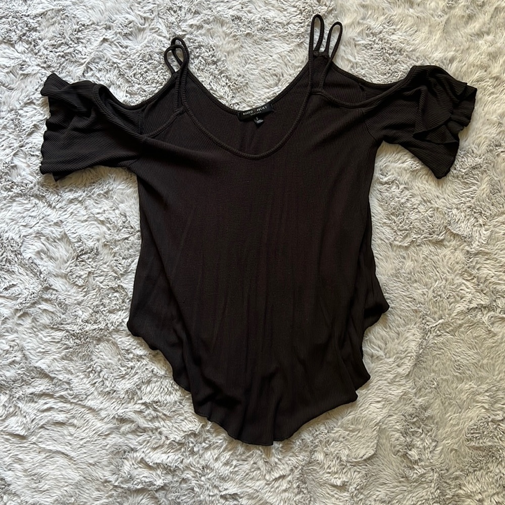 Size small, off the shoulder black shirt.